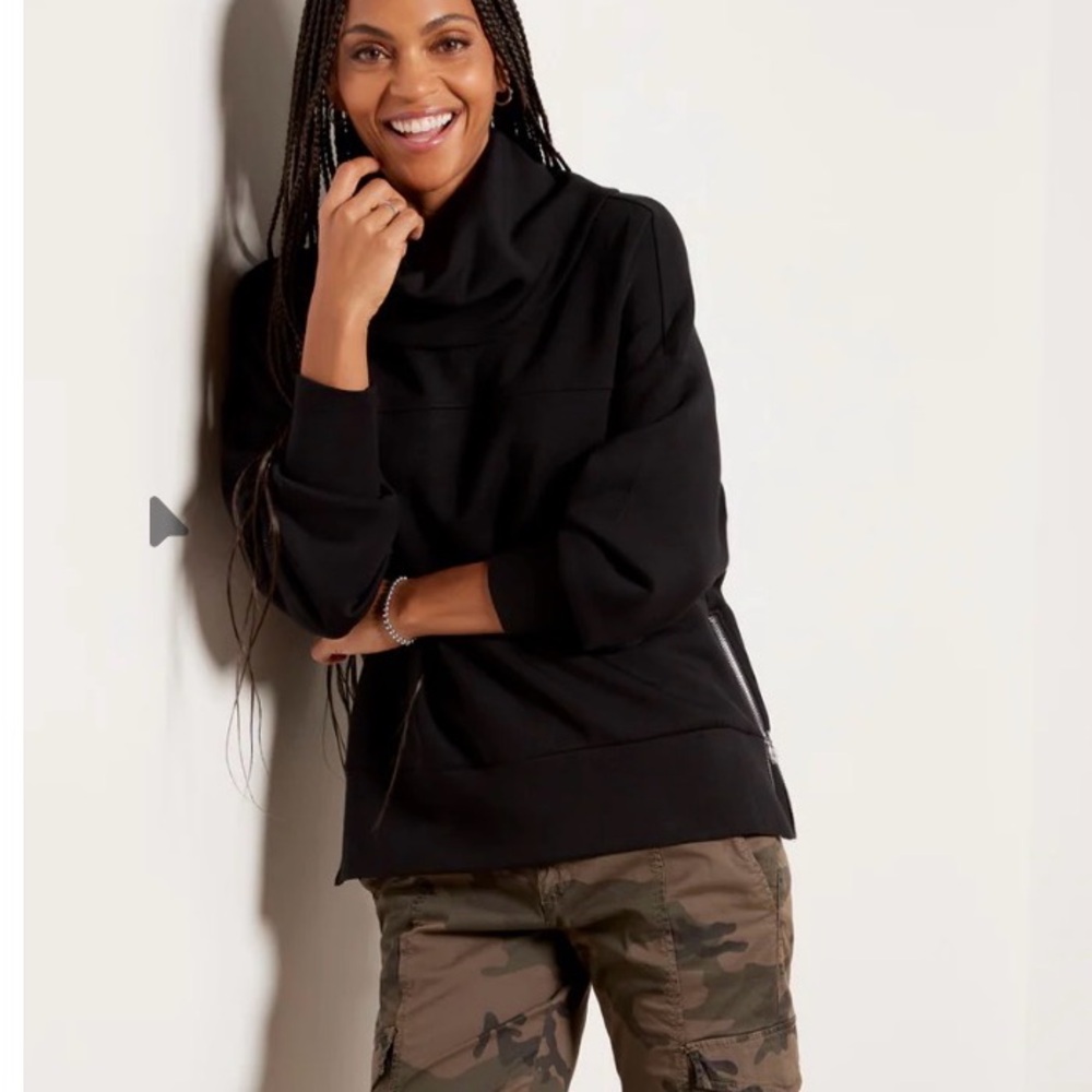 Varley Priya Longline Sweatshirt in Black Size XS